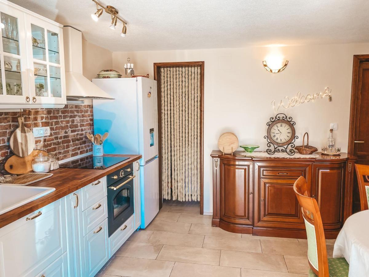Holiday Home Istra بلومين المظهر الخارجي الصورة